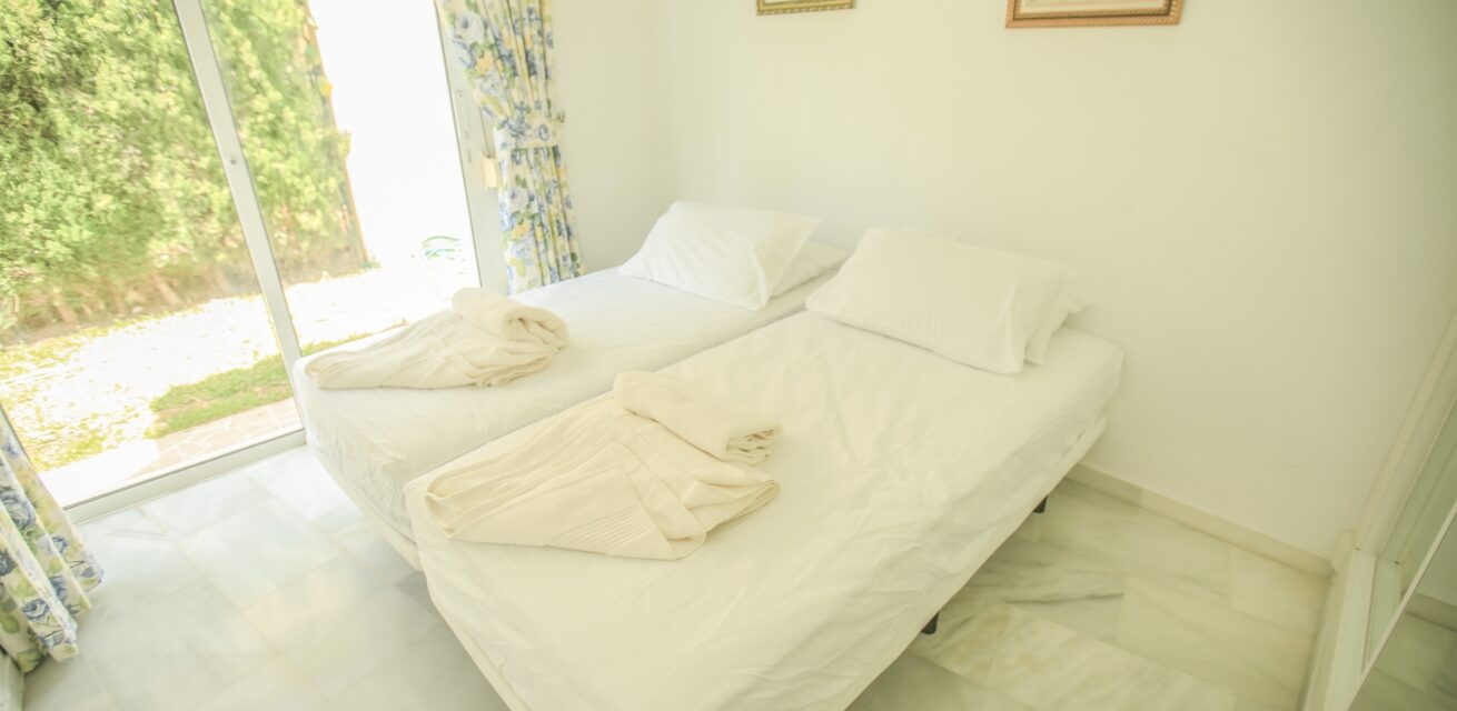 twin room holiday villas in costa del sol